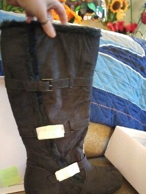 Weavers Grey Boots Box with Price Stickers